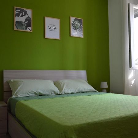 La Casa Di Barry Bed and Breakfast Pozzuoli Exterior foto