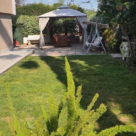 La Casa Di Barry Bed and Breakfast Pozzuoli Exterior foto